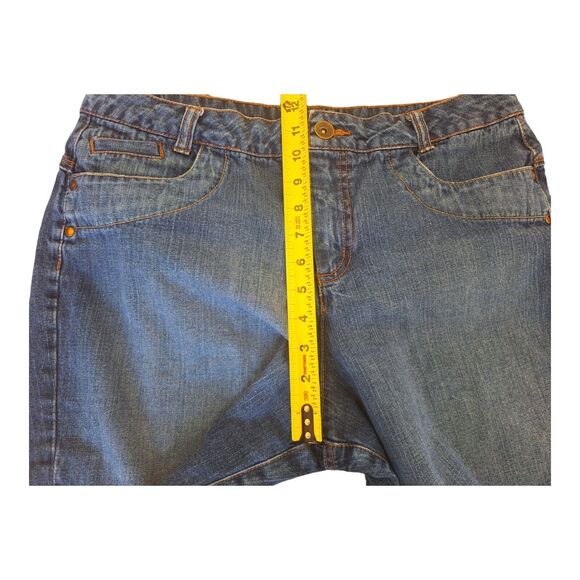 Vintage Y2K Faded Glory Denim Shorts Size 10 Modest Length Cotton Blue Jean - Picture 12 of 15